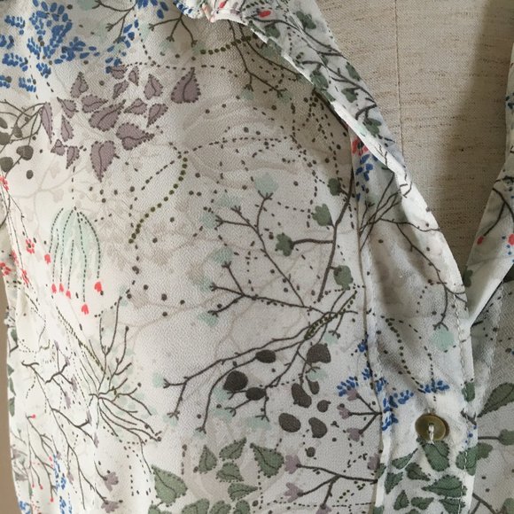 H&M Sheer Floral Blouse - Picture 2 of 7